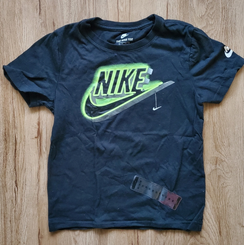 Nike tee SKU657